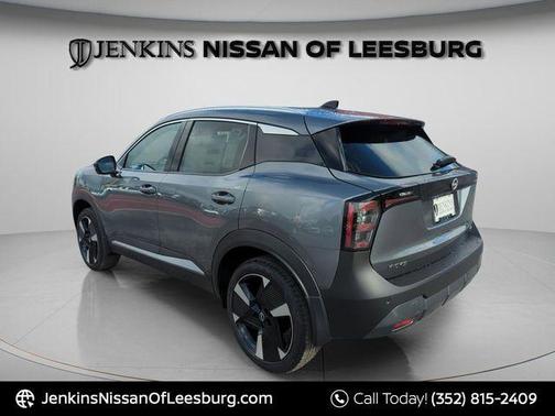 Gun Metallic 2026 Nissan Kicks SR