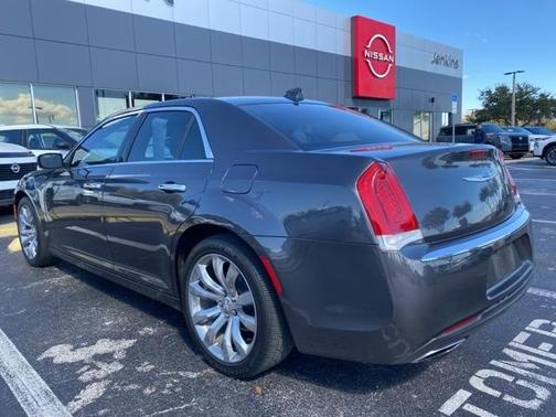 2019 Chrysler 300 Limited