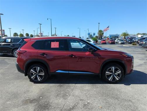 2021 Nissan Rogue SL