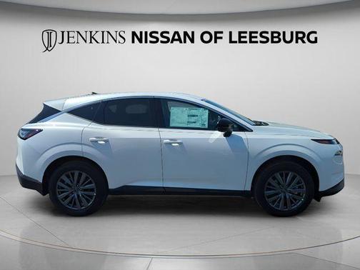 Everest White P 2026 Nissan Murano SL