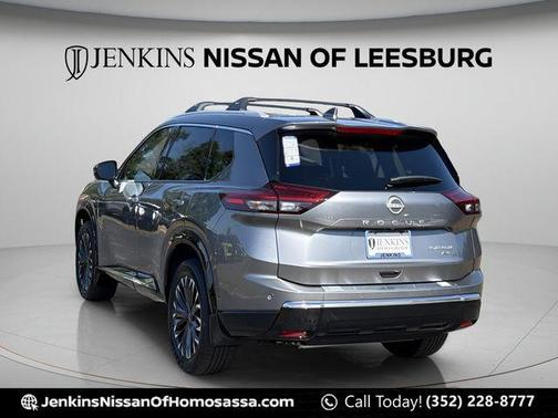Gun Metallic 2026 Nissan Rogue Platinum