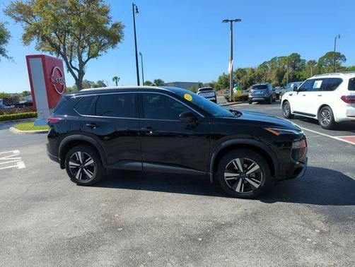 Black 2024 Nissan Rogue SL
