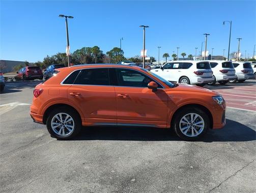 2023 Audi Q3 45 S line Premium