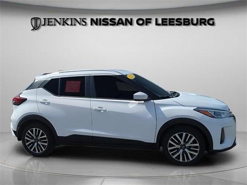 2023 Nissan Kicks SV