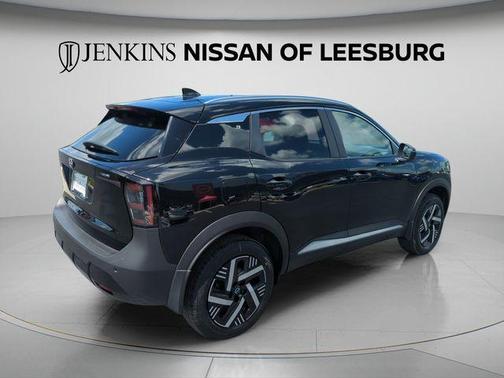 Super Black 2026 Nissan Kicks SV