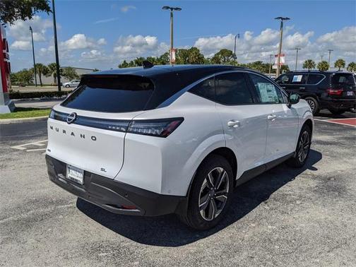 2025 Nissan Murano SL