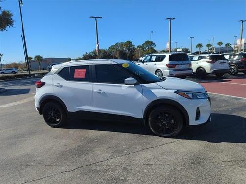 2024 Nissan Kicks SV