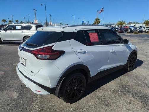 2024 Nissan Kicks SV
