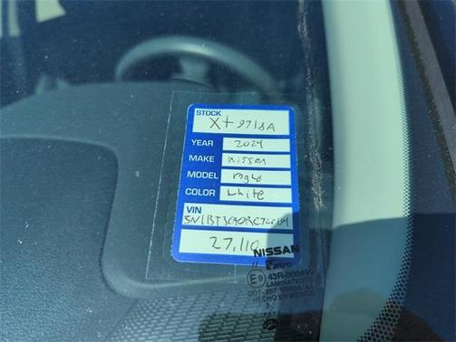 2024 Nissan Rogue SL