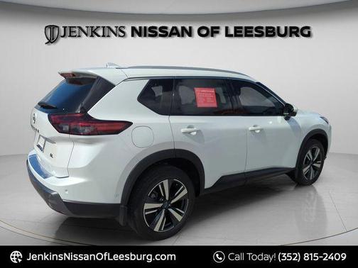 2024 Nissan Rogue SL