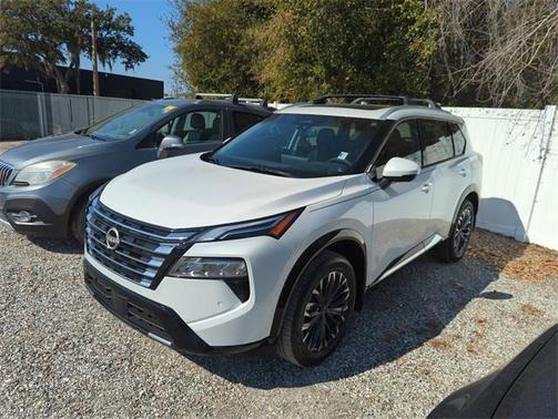 2025 Nissan Rogue Platinum