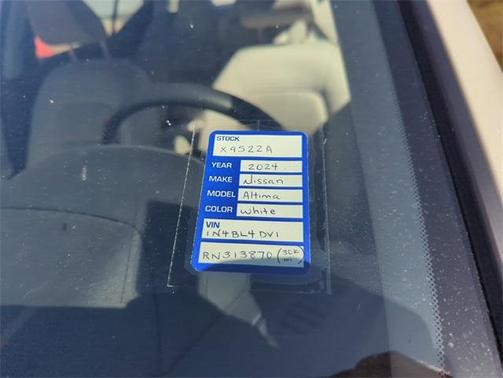 2024 Nissan Altima 2.5 SV