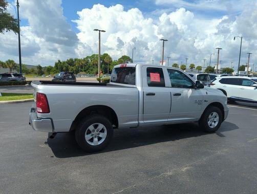 Bright Silver Clearcoat Metallic 2019 RAM 1500 Classic Tradesman