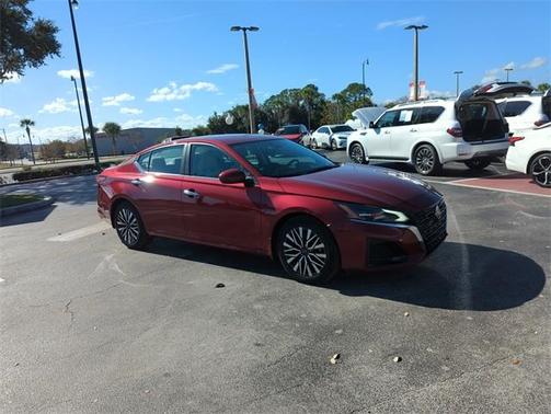 2023 Nissan Altima 2.5 SV