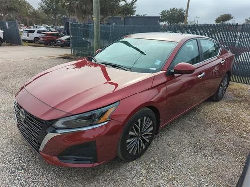 2023 Nissan Altima 2.5 SV