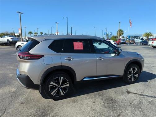 2021 Nissan Rogue Platinum