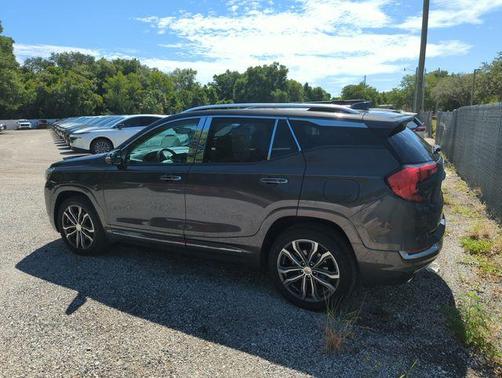 Smokey Quartz Metallic 2019 GMC Terrain Denali