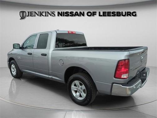 2024 RAM 1500 Classic SLT