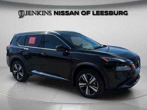 Black 2023 Nissan Rogue SL