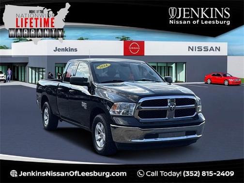 2024 RAM 1500 Classic SLT