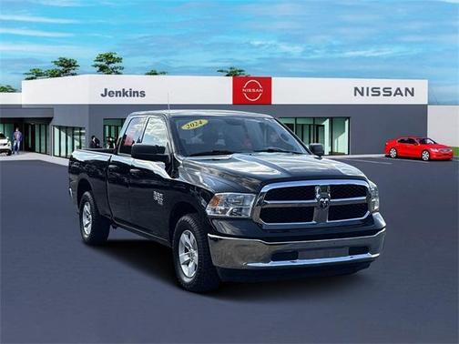 2024 RAM 1500 Classic SLT