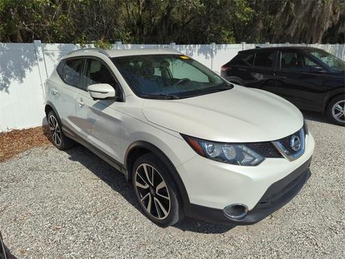 2017 Nissan Rogue Sport SL