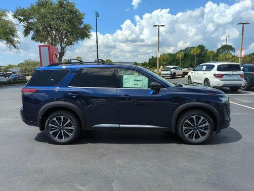 Deep Ocean Blue 2026 Nissan Pathfinder Platinum
