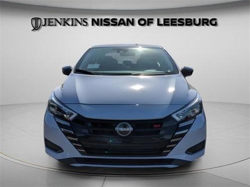 2025 Nissan Versa 1.6 SR