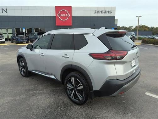 2021 Nissan Rogue SL