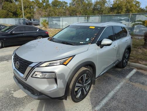 2021 Nissan Rogue SL