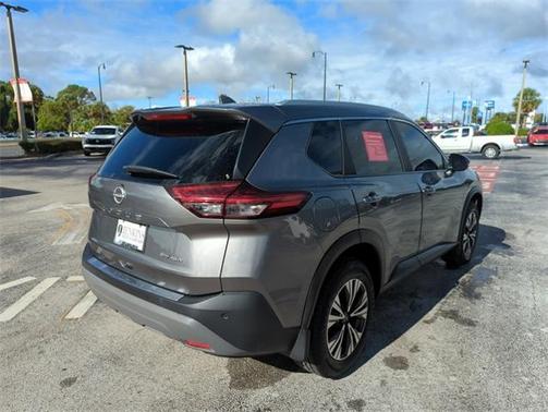 2022 Nissan Rogue SV