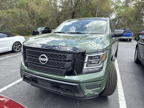 Tactical Green Metallic 2024 Nissan Titan SV