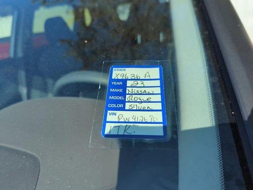 2023 Nissan Rogue SV