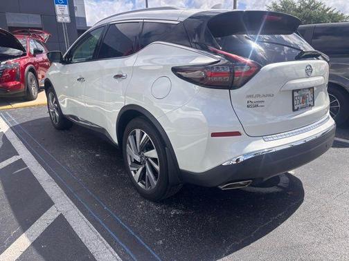 White 2021 Nissan Murano SL