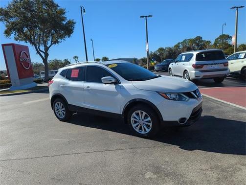 2017 Nissan Rogue Sport SV