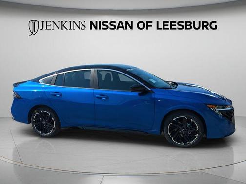 2t Blu Blk Roof 2026 Nissan Sentra SR