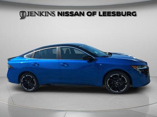 2t Blu Blk Roof 2026 Nissan Sentra SR