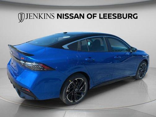 2t Blu Blk Roof 2026 Nissan Sentra SR