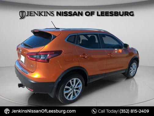 2022 Nissan Rogue Sport SV