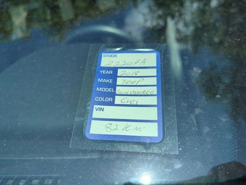 Granite Crystal Clearcoat Metallic 2018 Jeep Grand Cherokee Limited