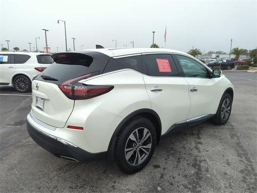 2022 Nissan Murano S