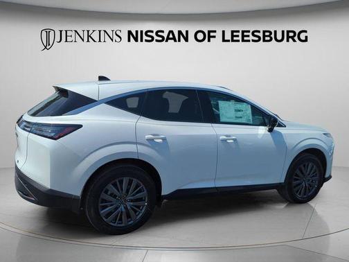 Everest White P 2026 Nissan Murano SL