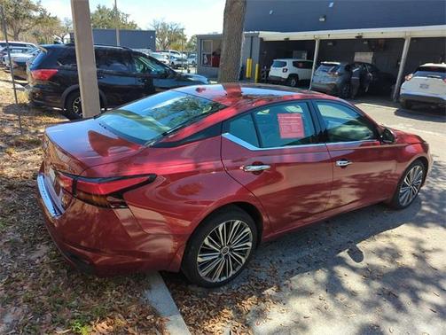 2023 Nissan Altima 2.5 SL