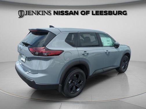 Boulder Gray Metallic 2026 Nissan Rogue SV