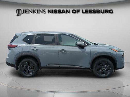 Boulder Gray Metallic 2026 Nissan Rogue SV