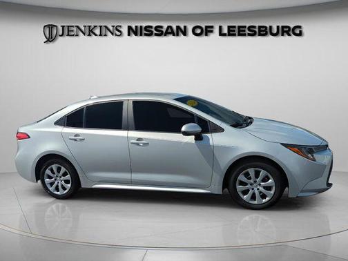 Classic Silver Metallic 2024 Toyota Corolla LE
