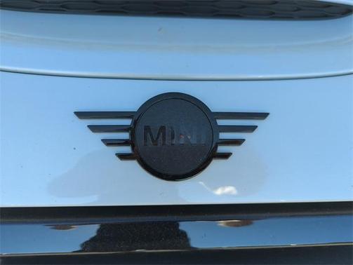 2023 MINI Hardtop Cooper