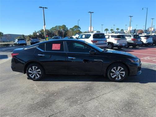 2024 Nissan Altima 2.5 S