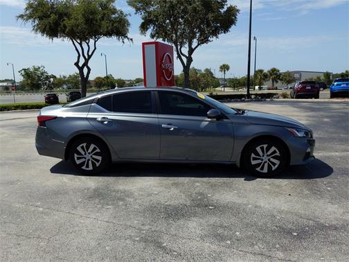 2020 Nissan Altima 2.5 S