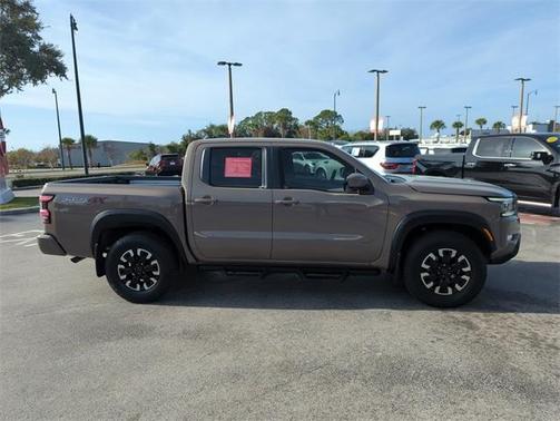 2023 Nissan Frontier PRO-4X